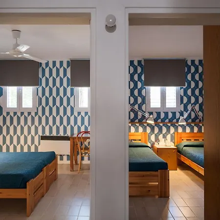 Iselba Ξενοδοχείο με διαμερίσματα 4*