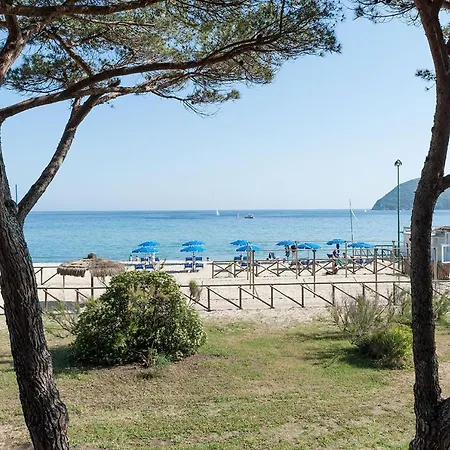 Iselba 4* Марина-ди-Кампо