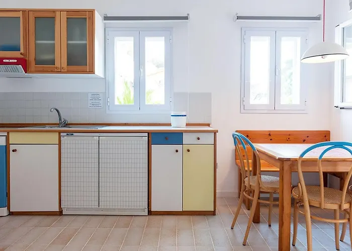 Aparthotel Iselba 4*